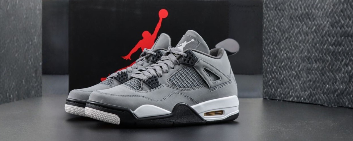 Air Jordan 4