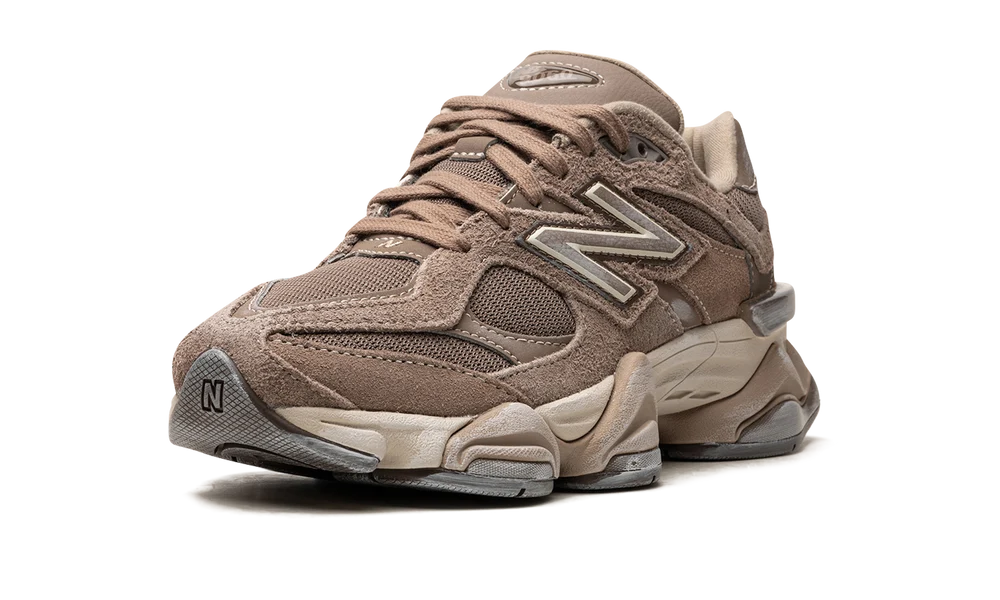 New Balance 9060 Mushroom