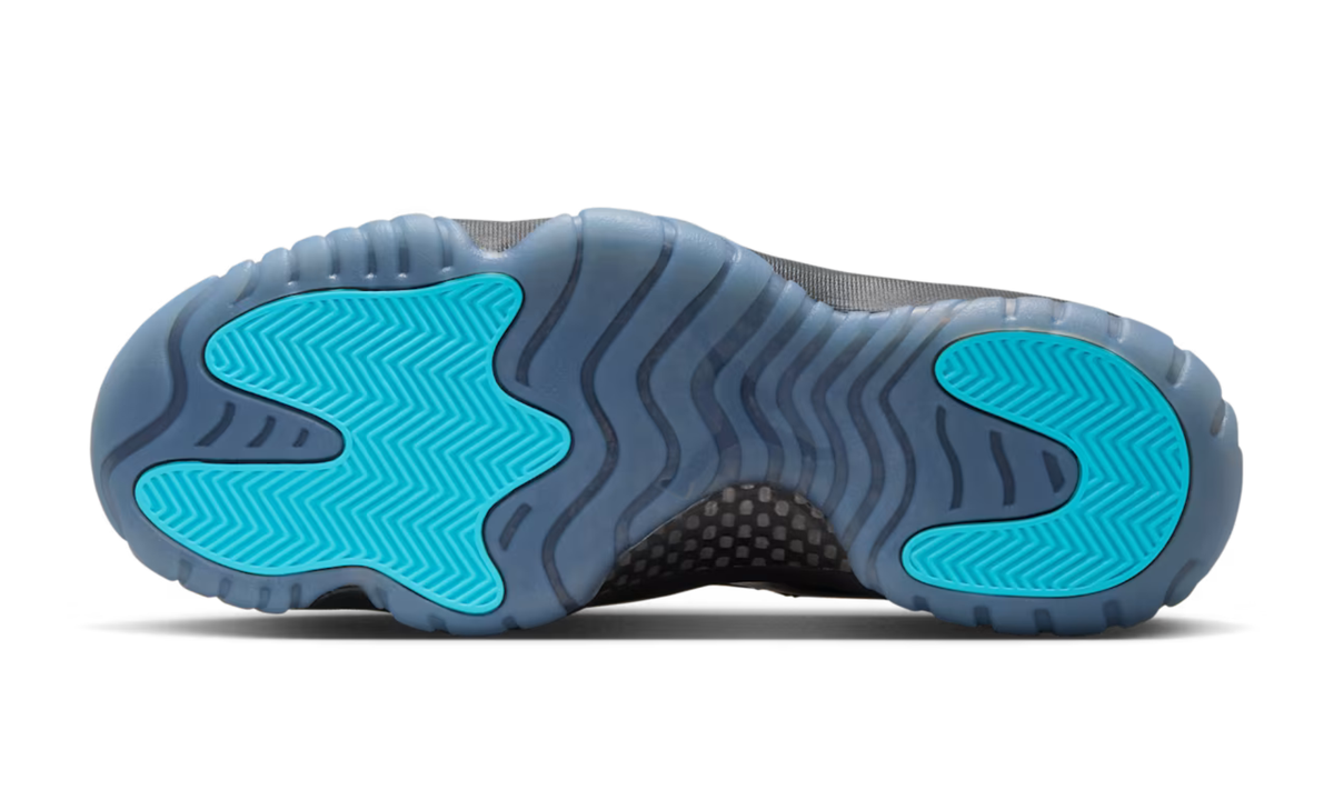 Air Jordan 11 Retro Gamma Blue