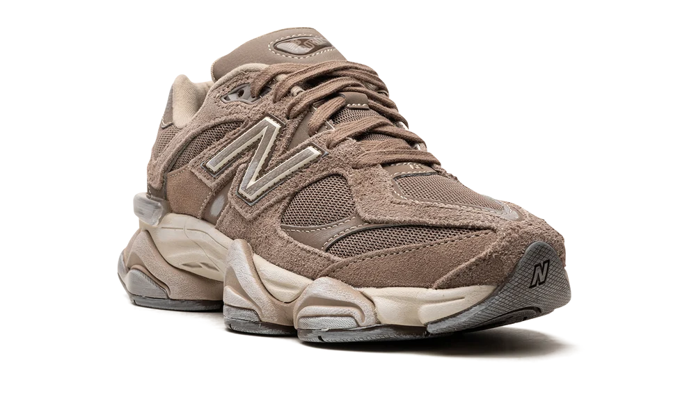 New Balance 9060 Mushroom
