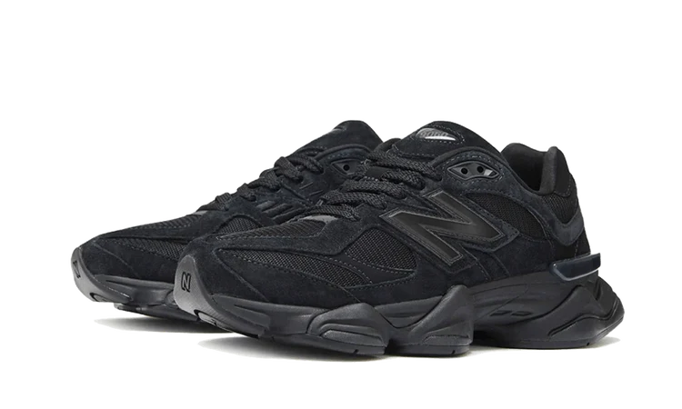 New Balance 9060 Triple Black